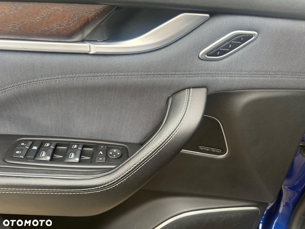 Maserati Levante S Q4 - 31