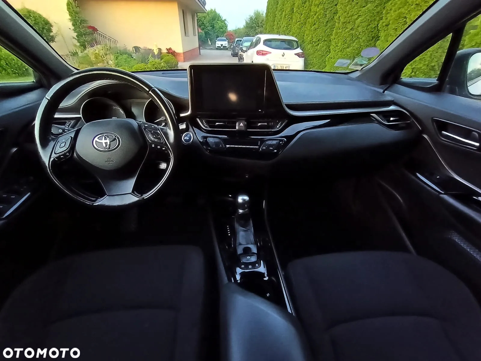 Toyota C-HR - 8