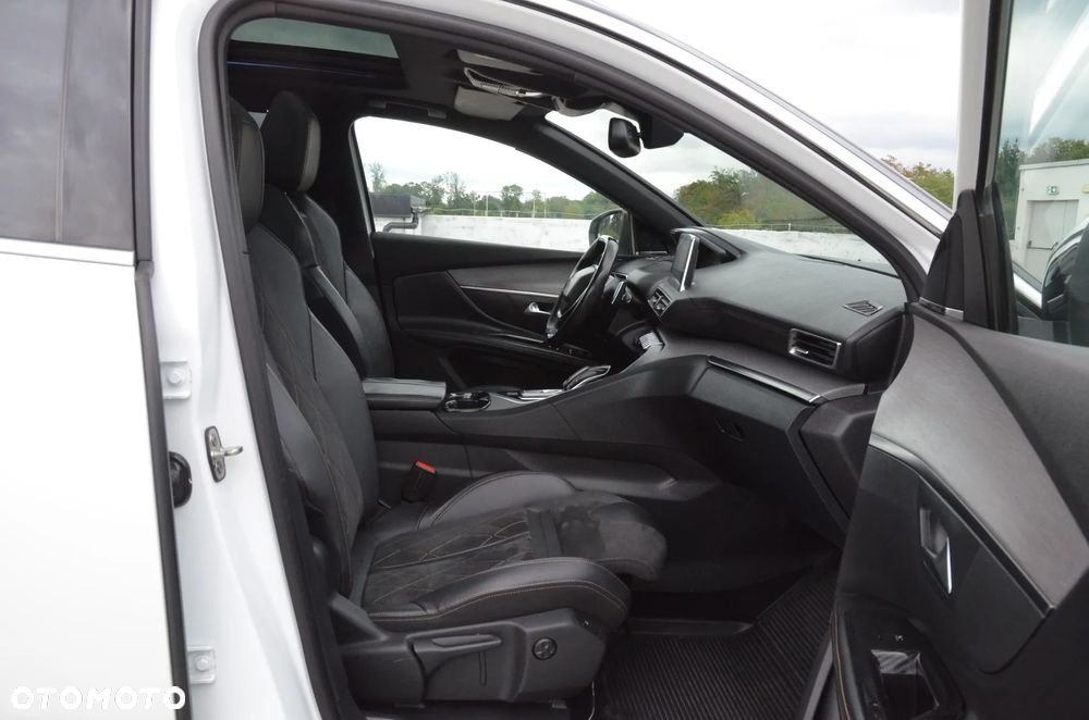 Peugeot 5008 - 37