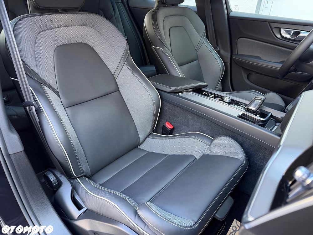 Volvo S60 - 16