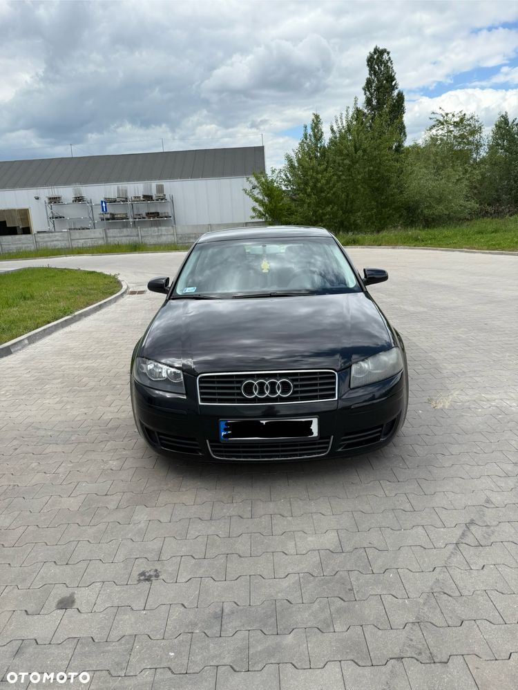 Audi A3 Sportback - 3