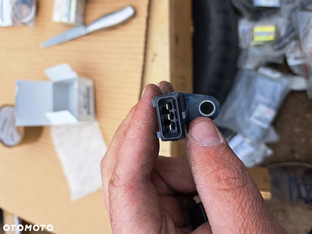 Czujnik prędkości Mitsubishi L200 Pajero Sport Montero MR477827 MR446406 SENSOR VEHICLE SPEED Tachosensor - 5