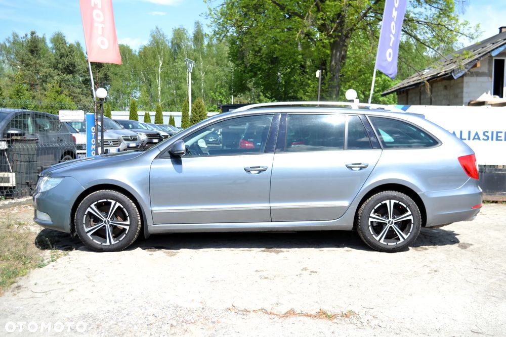 Skoda Superb 2.0 TDI Ambition - 14