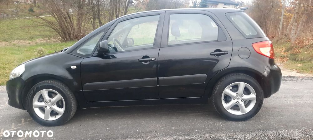 Suzuki SX4 - 8