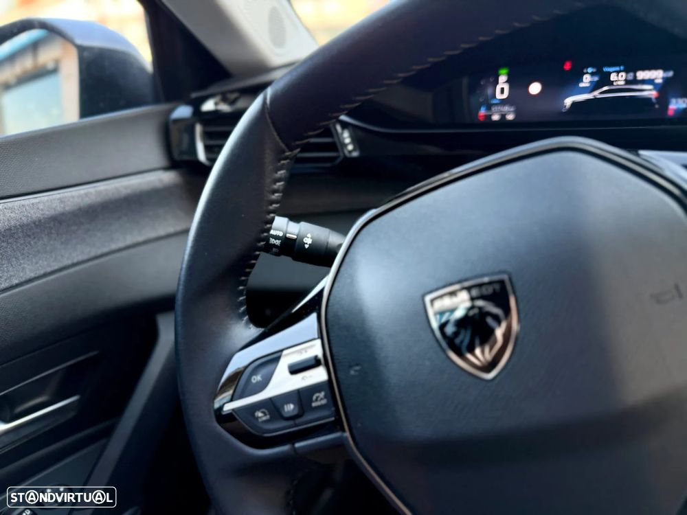 Peugeot 308 SW 1.5 BlueHDi GT EAT8 - 18