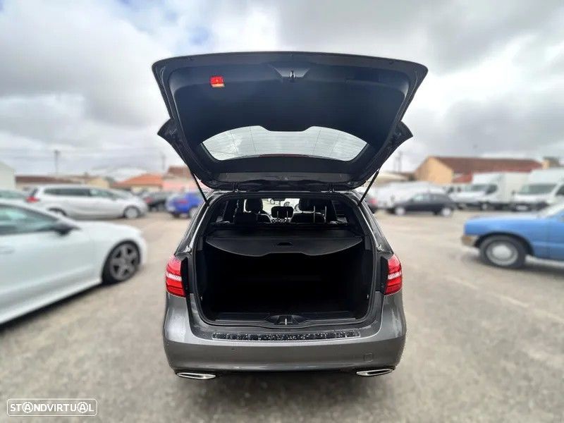 Mercedes-Benz B 180 d AMG Line Aut. - 27