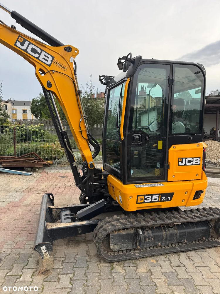 JCB 35 Z-1 - 13