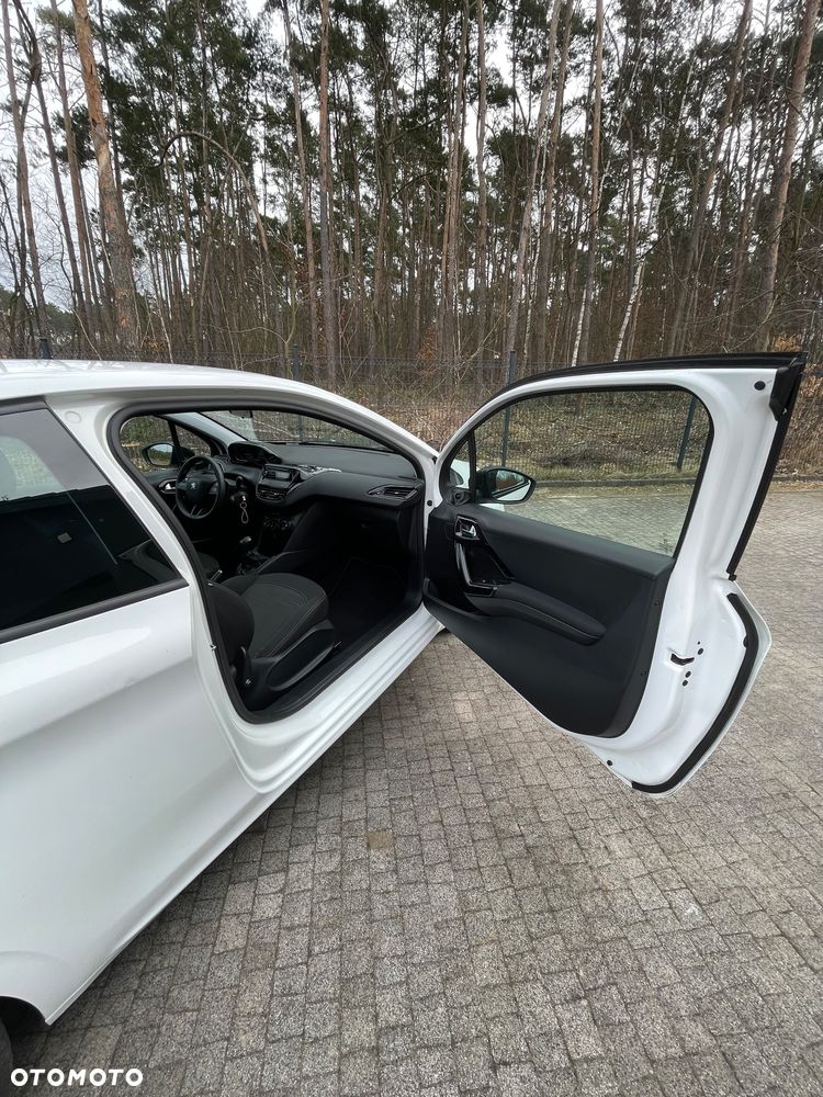 Peugeot 208 PureTech 68 Like - 12