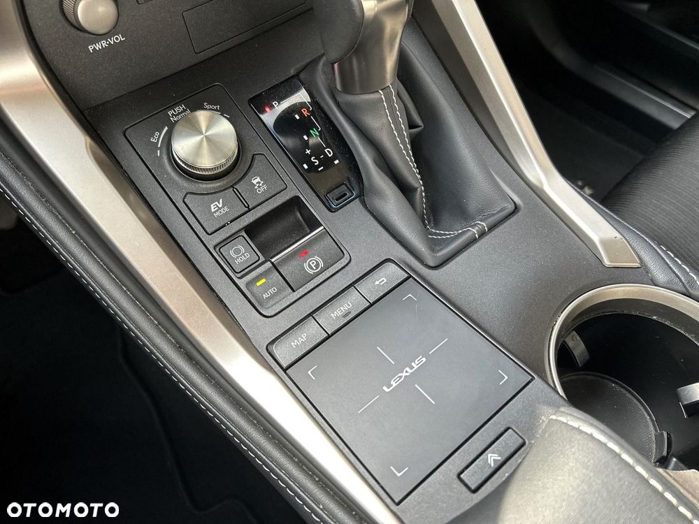 Lexus NX 300h Elegance AWD - 20