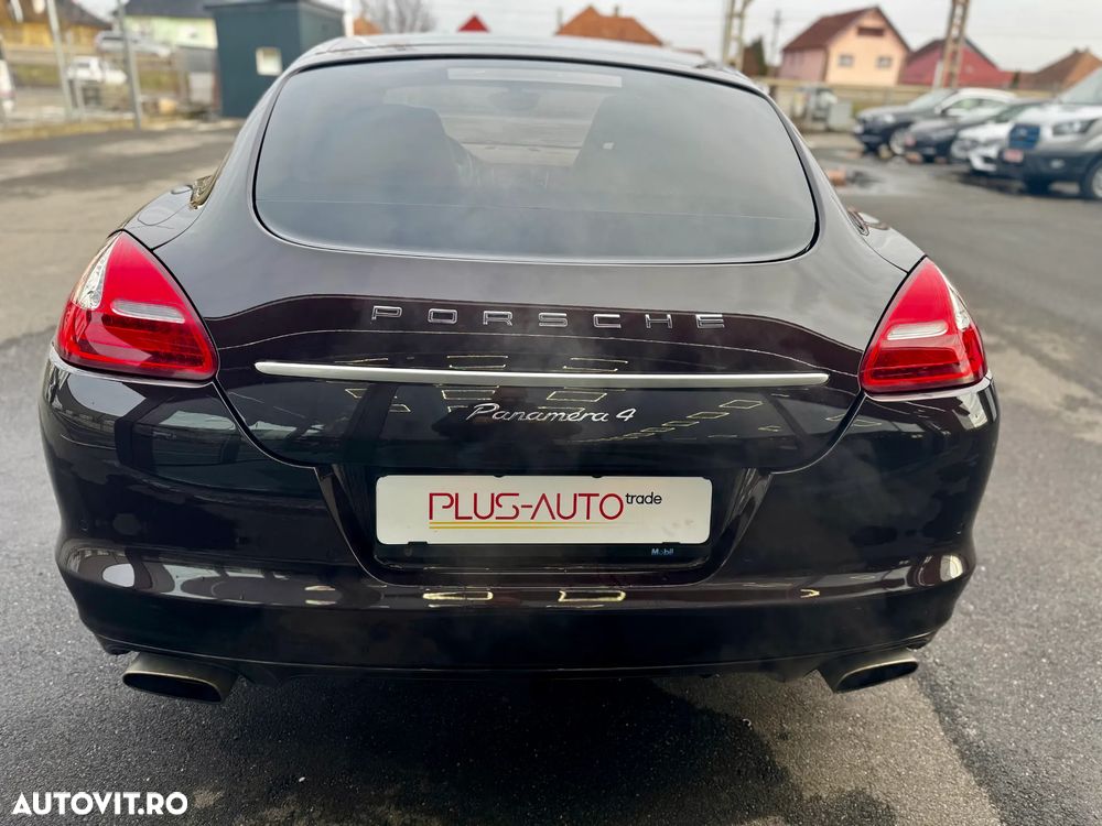 Porsche Panamera 4 PDK - 6