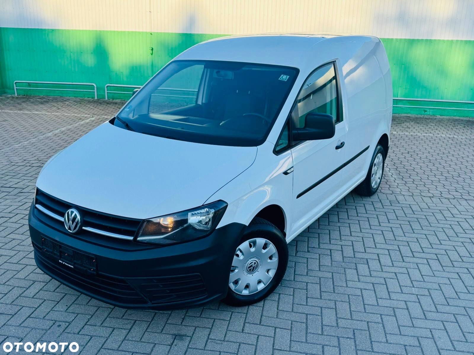 Volkswagen Caddy - 26