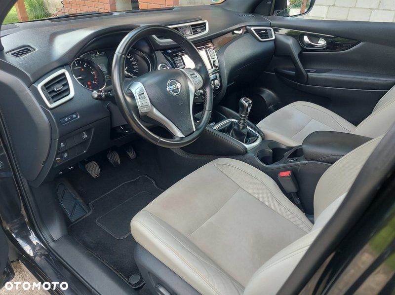 Nissan Qashqai 1.6 dCi 4 x 4 DPF tekna - 5
