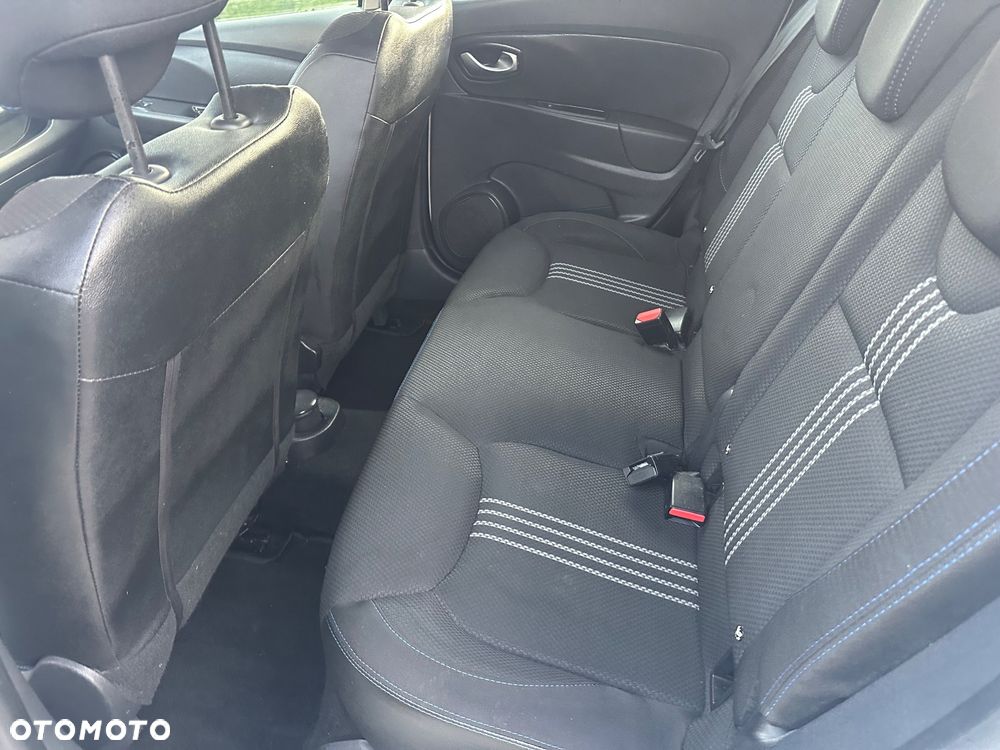 Renault Clio - 14