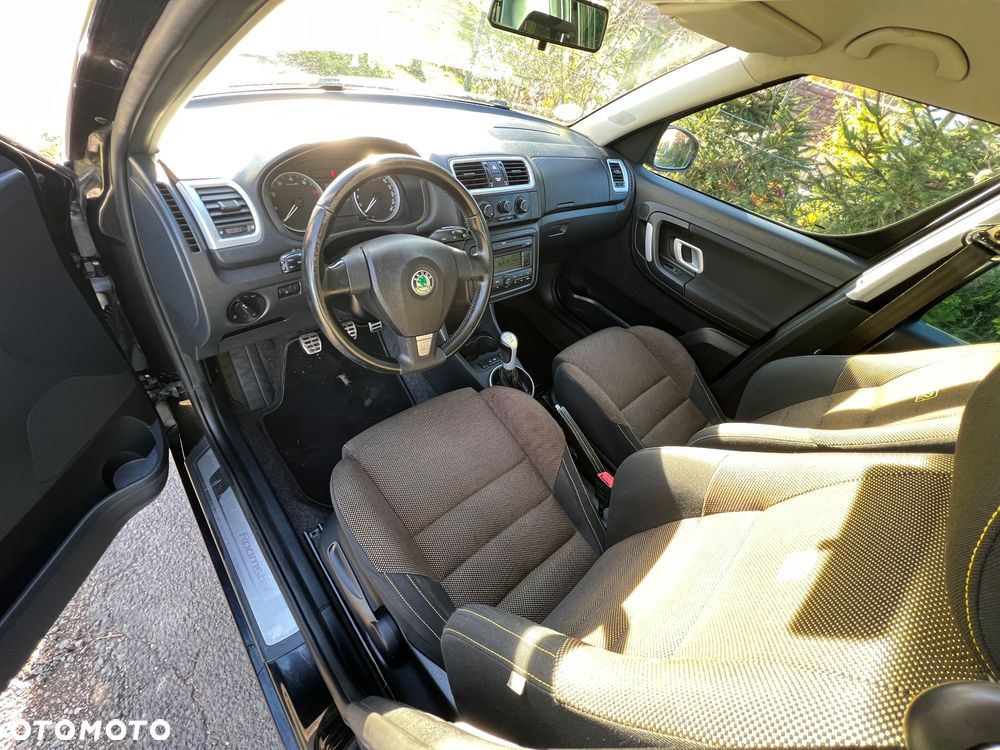 Skoda Roomster 1.6 16V Sport - 19