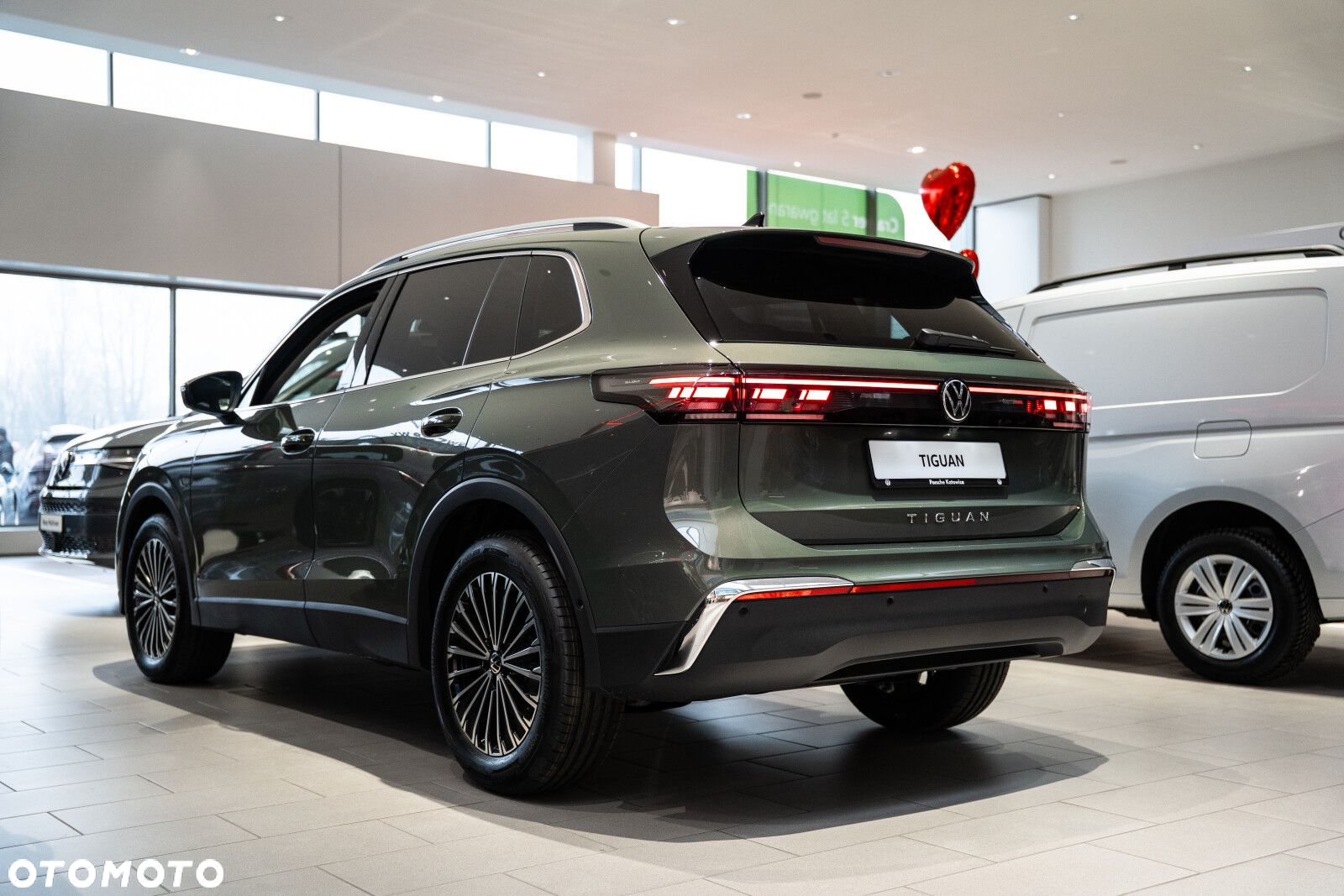 Volkswagen Tiguan - 6