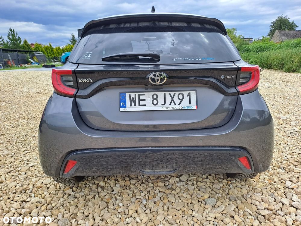 Toyota Yaris - 5