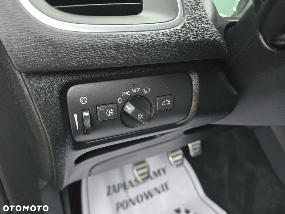 Volvo V40 D2 RDesign - 29