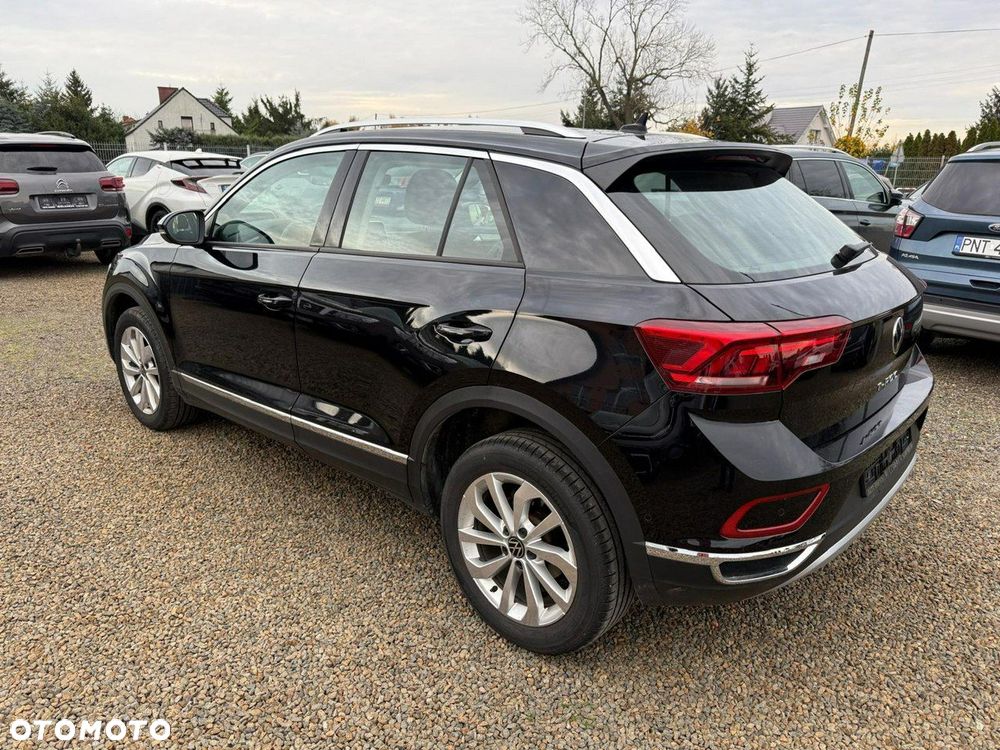 Volkswagen T-Roc - 3