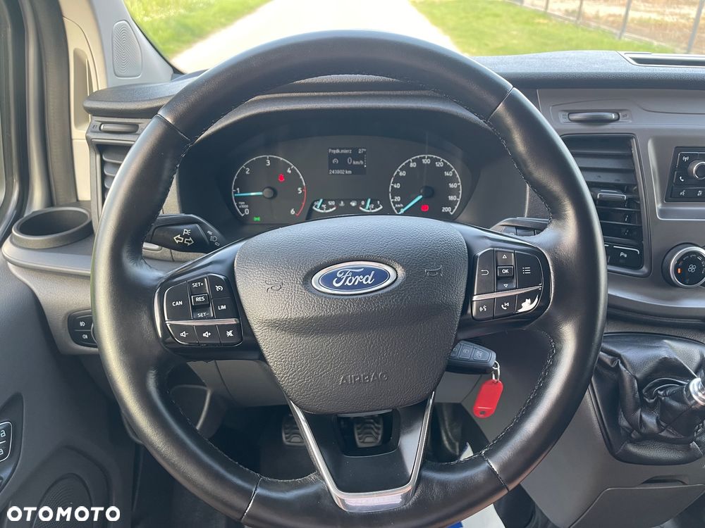 Ford Transit Custom - 8