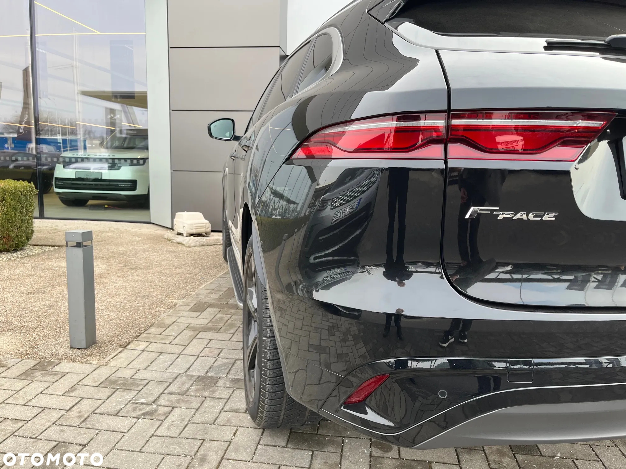 Jaguar F-Pace - 23