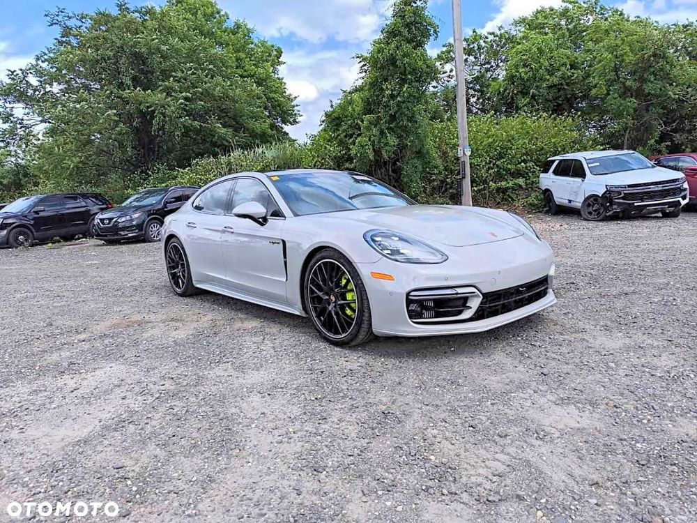 Porsche Panamera 4 E-Hybrid GPF - 4