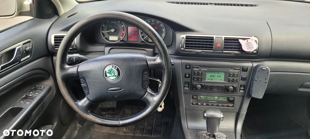 Skoda Superb 1.8T Elegance - 9