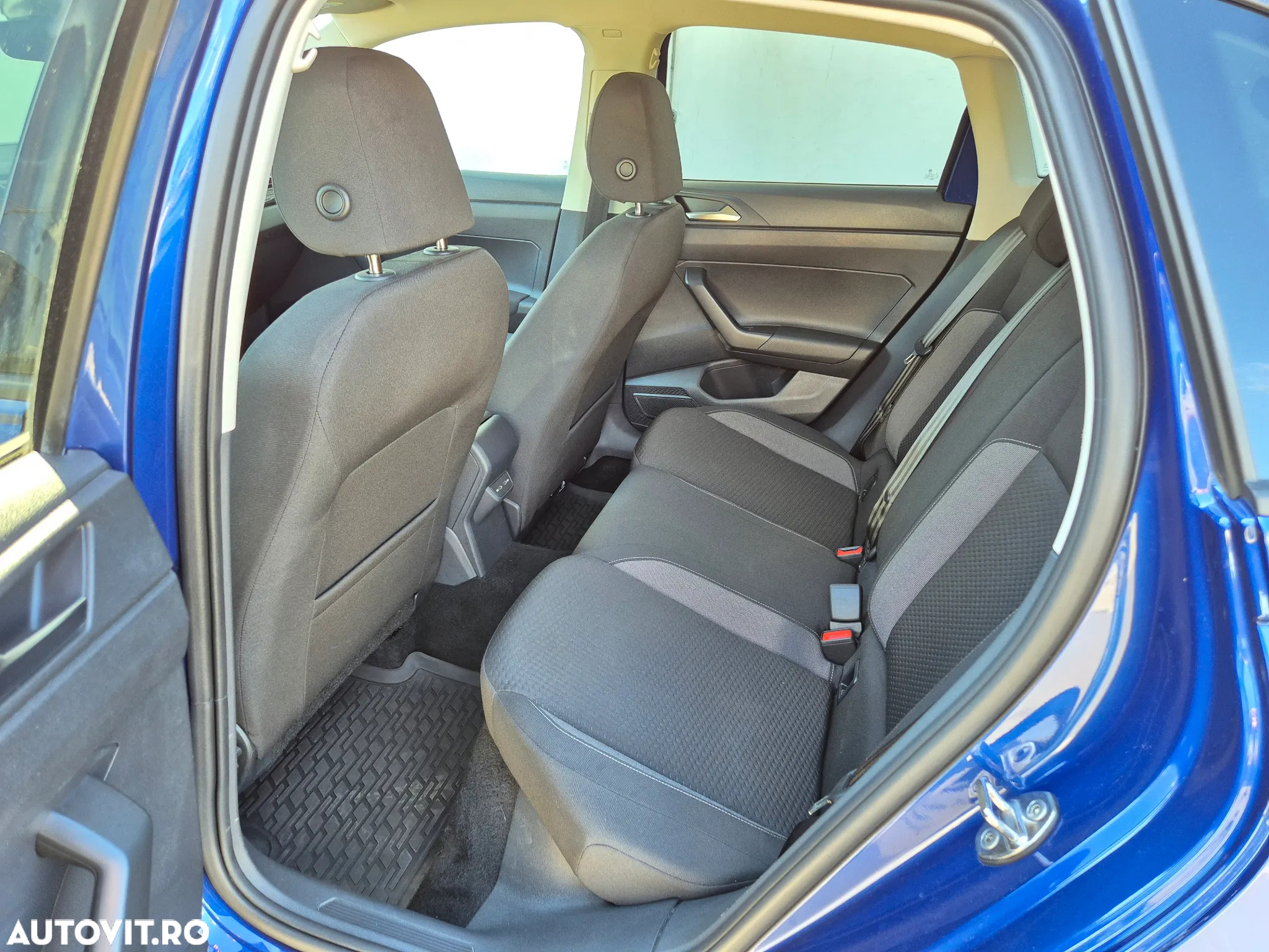 Volkswagen Taigo 1.0 TSI DSG Life - 13