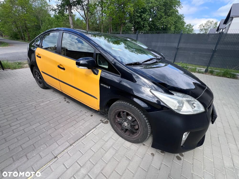 Toyota Prius (Hybrid) Comfort - 7