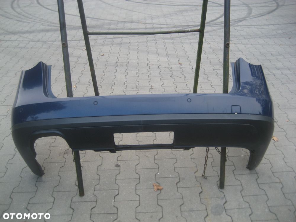 vw passat b6 kombi 05-10r zderzak tył 4x pdc kod lakieru LA5E