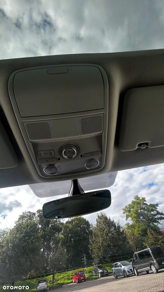 Volkswagen Sharan - 14