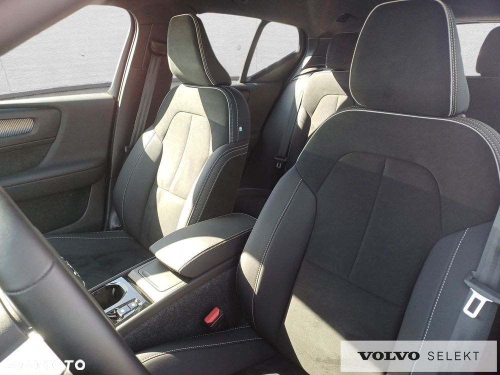Volvo XC 40 - 12