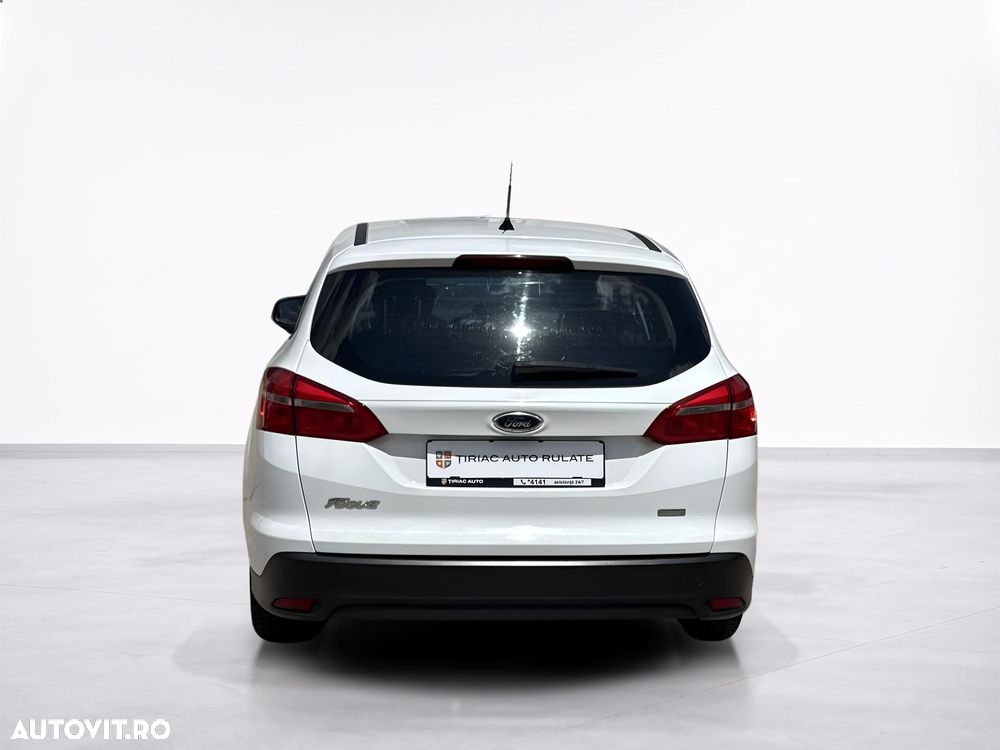 Ford Focus - 5
