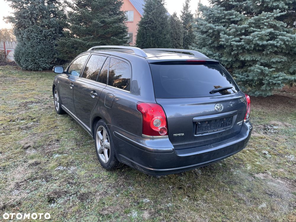 Toyota Avensis 2.2 D-4D Prestige - 5