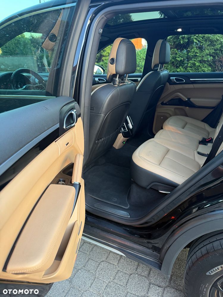 Porsche Cayenne Diesel - 10