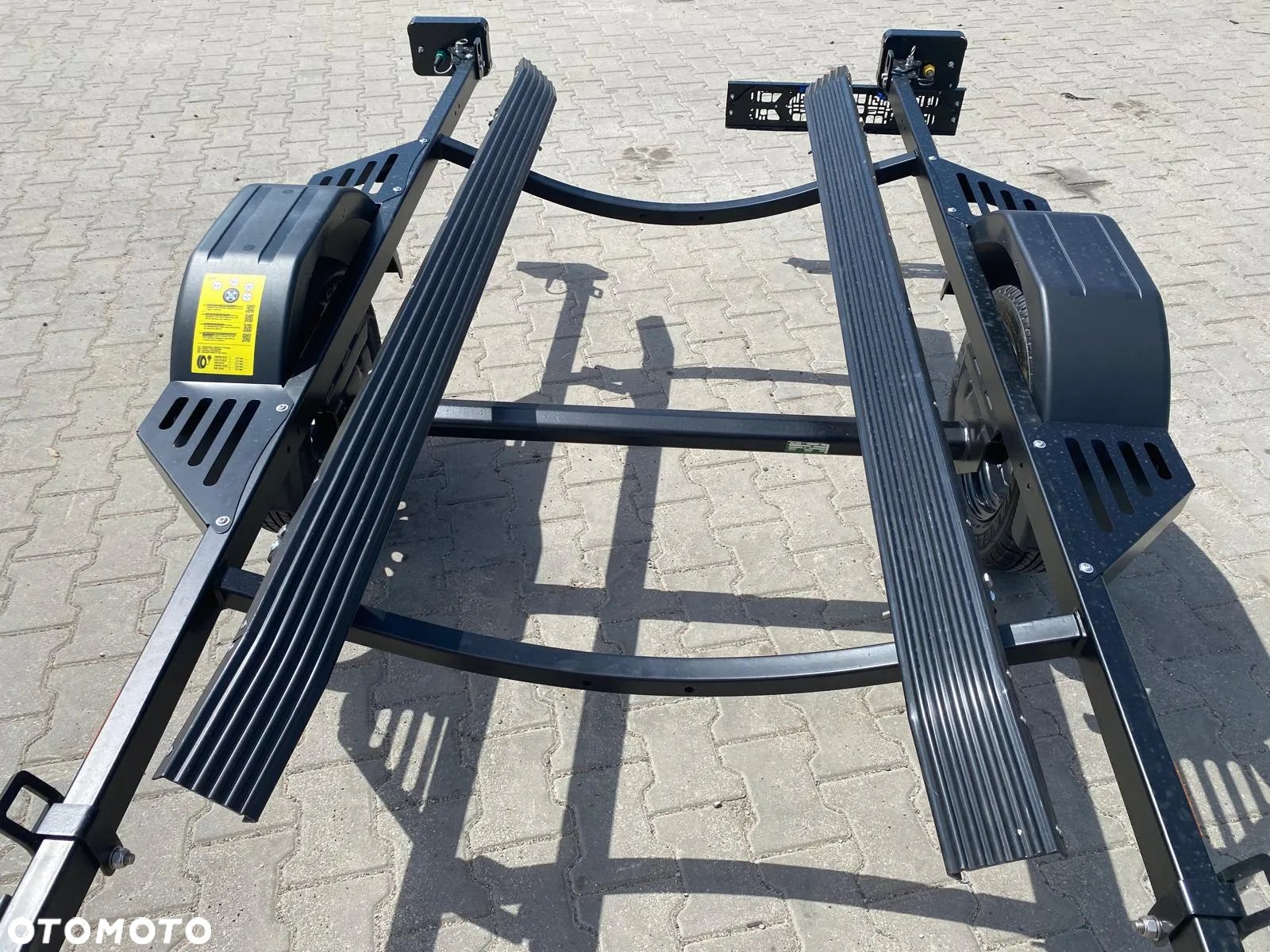 Lorries DOSTAWA! Przyczepka PP75-4816 wym. 373x158cm do transportu skutera wodnego, LAKIEROWANA CZARNA Lampy LED, DMC 750kg, kat.B - 16
