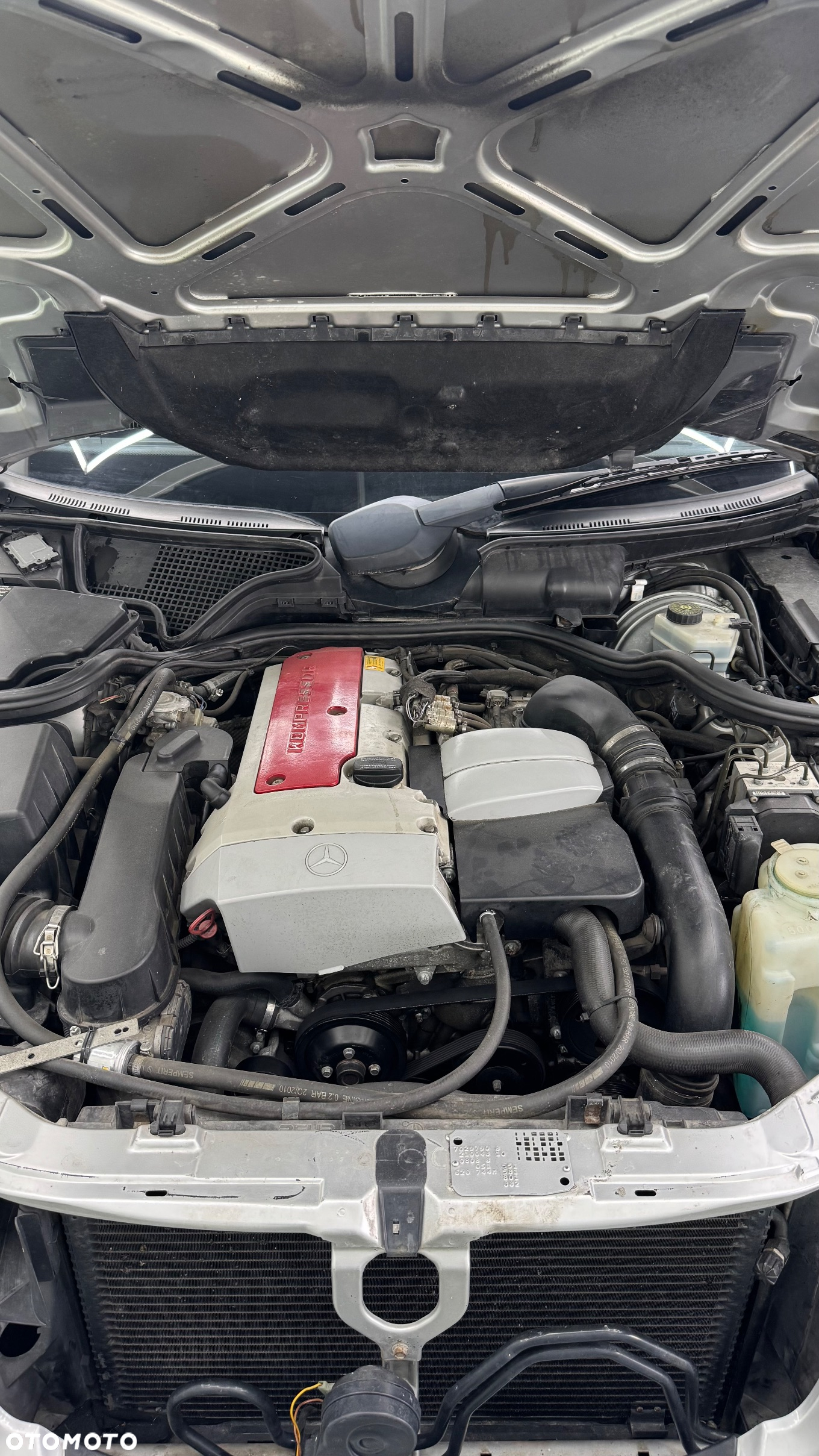 Mercedes-Benz Klasa E 200 Kompressor Classic - 32