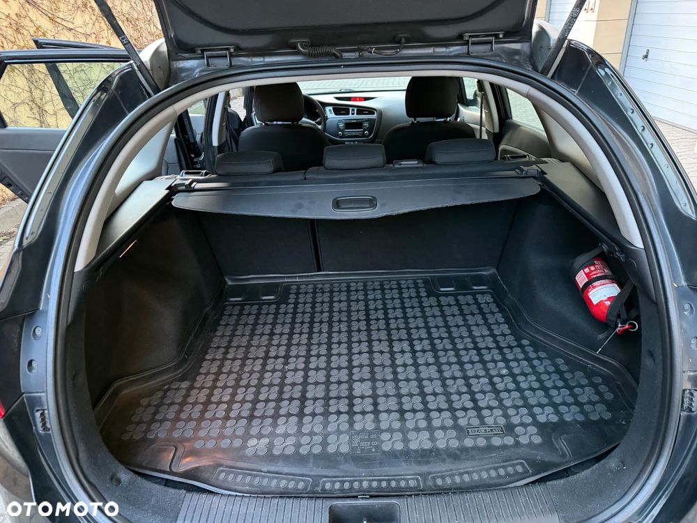 Kia Ceed 1.4 CRDi XL - 11