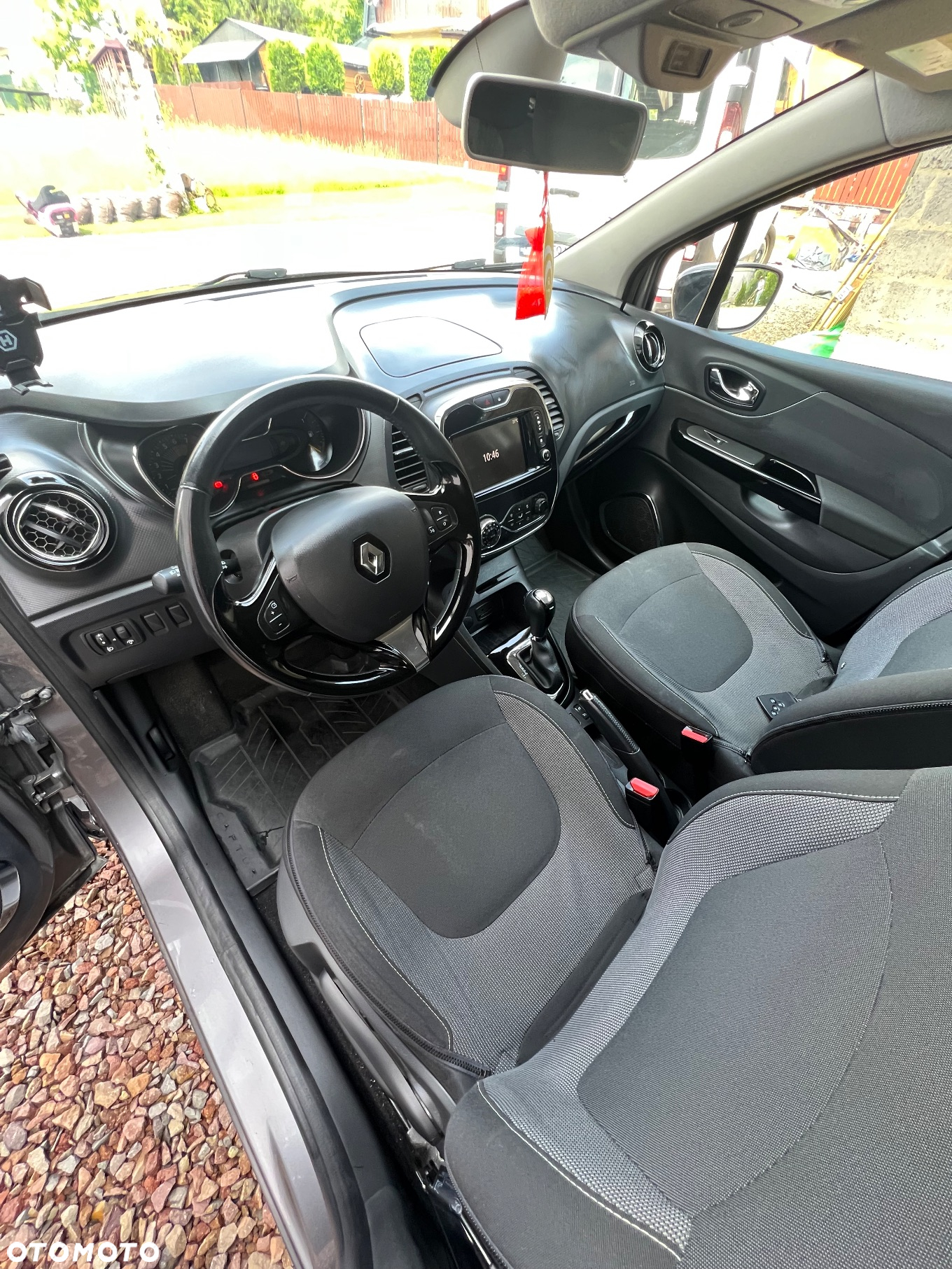 Renault Captur 1.2 TCe Intens EDC - 6
