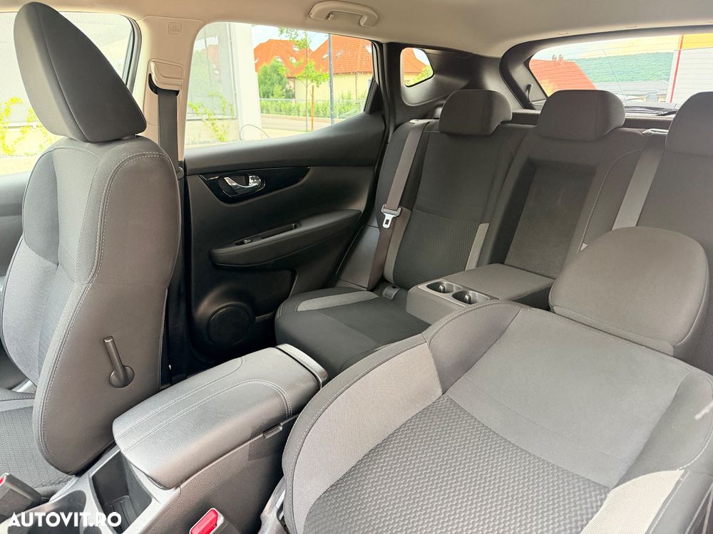 Nissan Qashqai 1.7D 150CP ALL MODE 4X4-I Acenta - 13