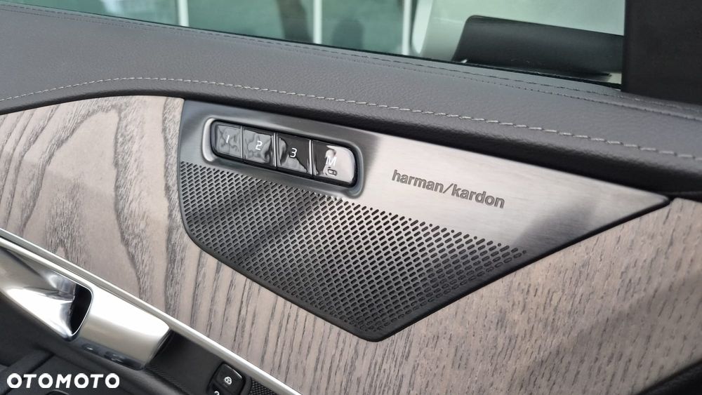 Volvo XC 90 B5 D AWD Inscription 7os - 25