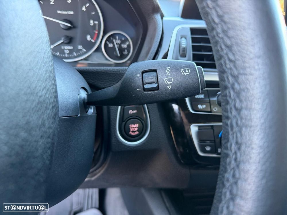 BMW 320 d Line Luxury Auto - 22