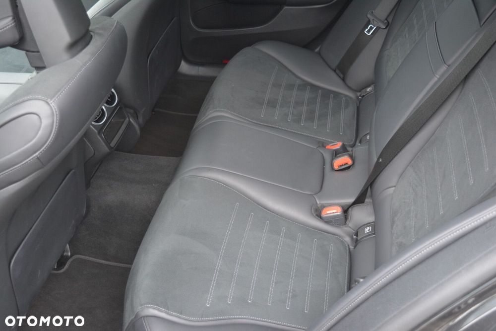 Mercedes-Benz Klasa C - 12