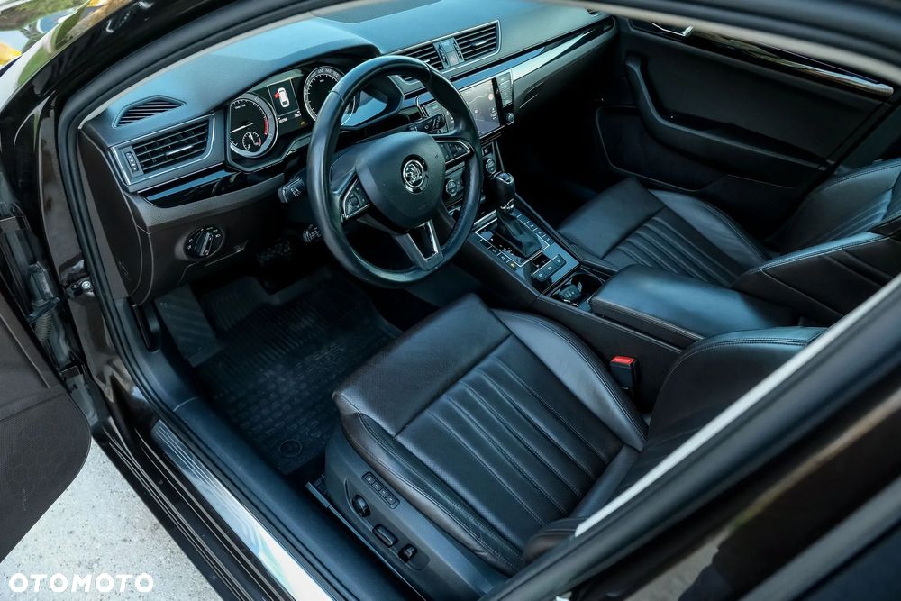 Skoda Superb 2.0 TDI 4x4 DSG L&K - 12