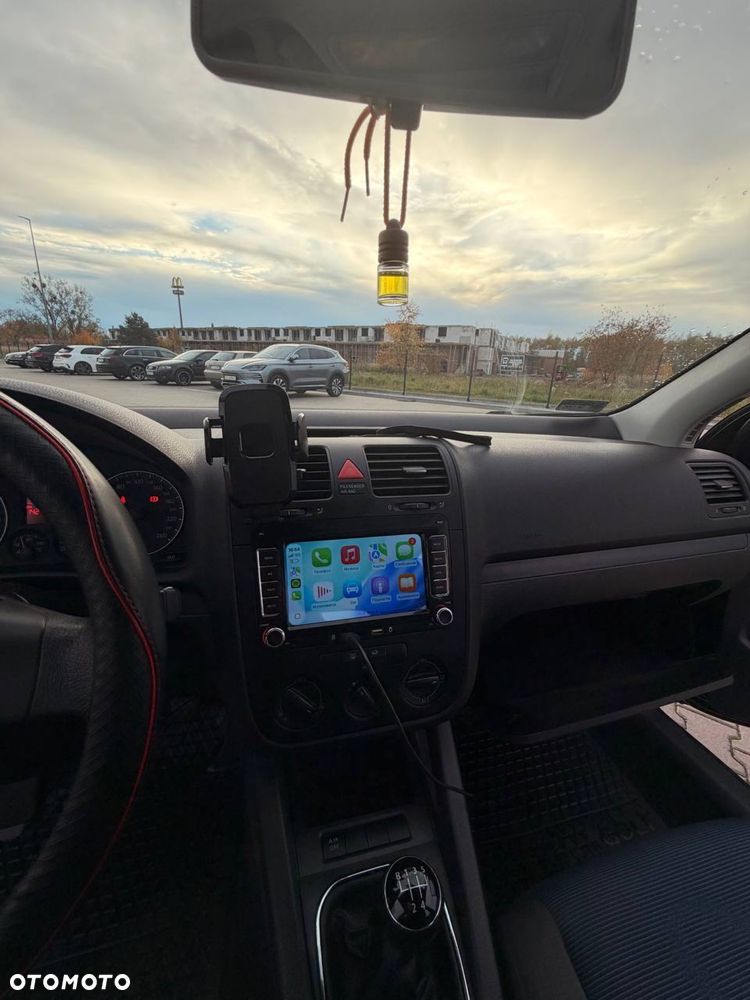 Volkswagen Golf - 4