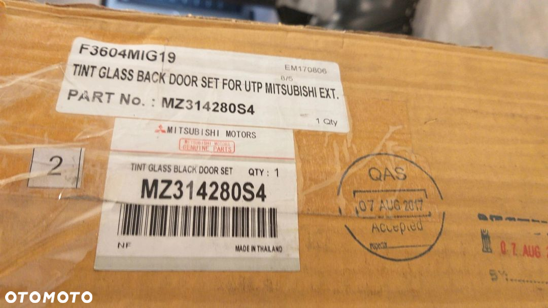 SZYBA TYLNA TYŁ HARDTOP Mitsubishi triton nowa oem - 5