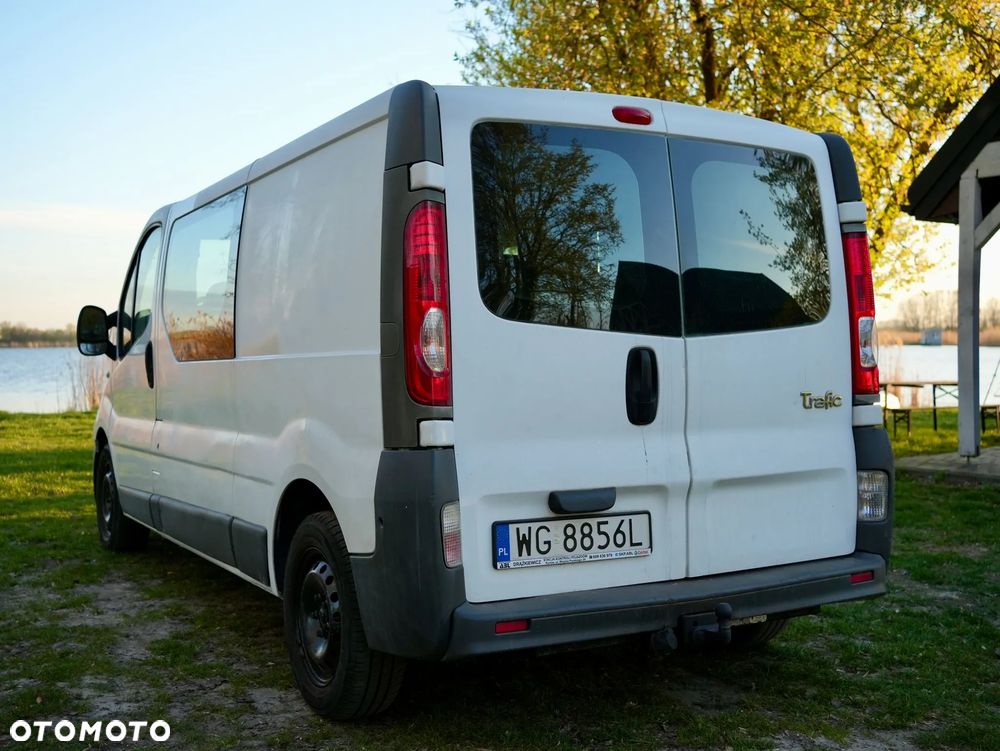 Renault Trafic - 2