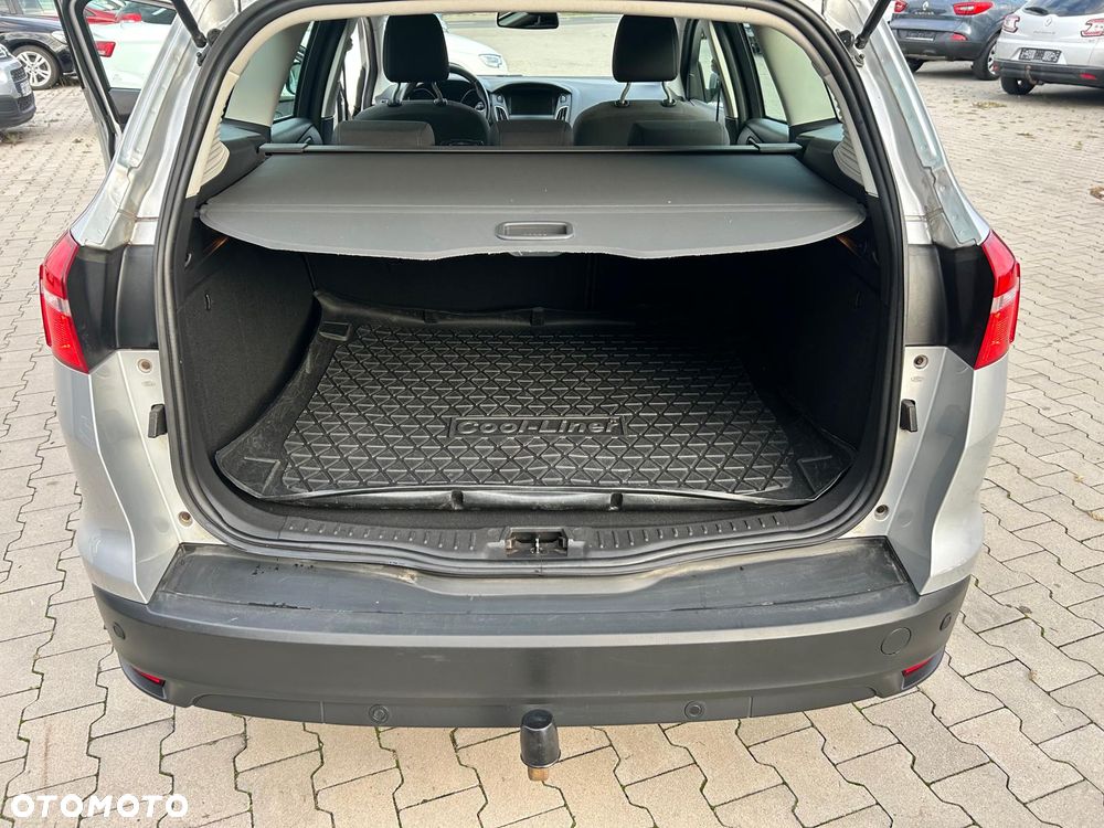 Ford Focus 1.0 EcoBoost Gold X (Trend) - 24