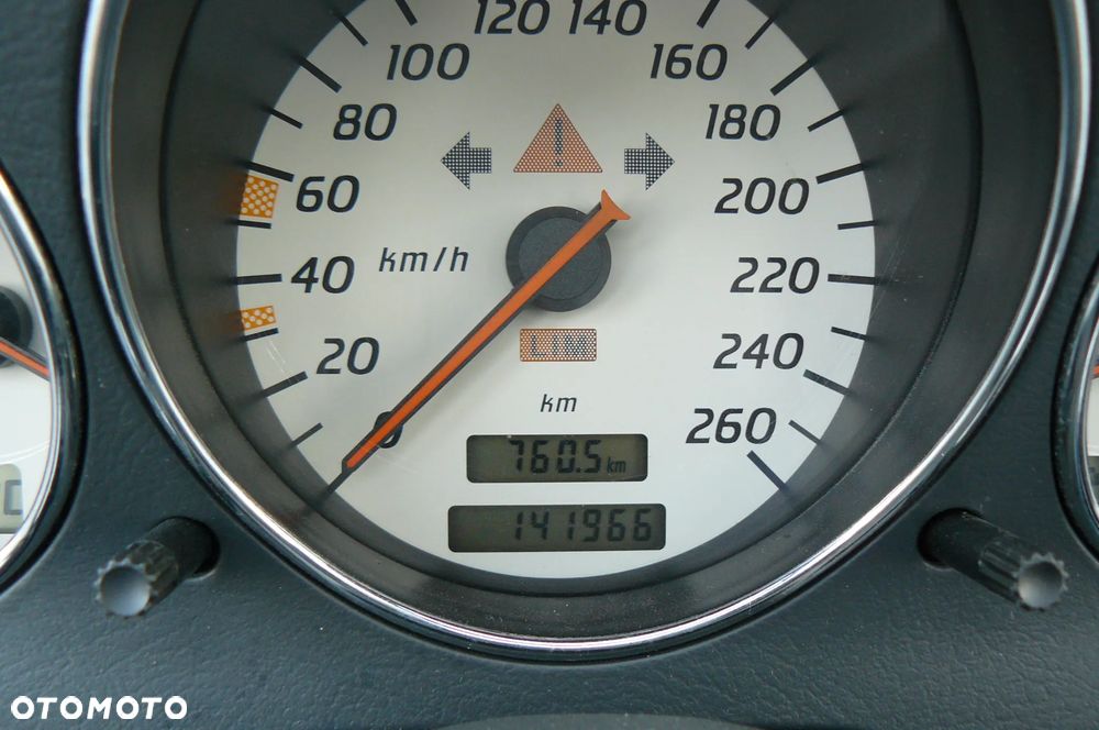 Mercedes-Benz SLK - 30
