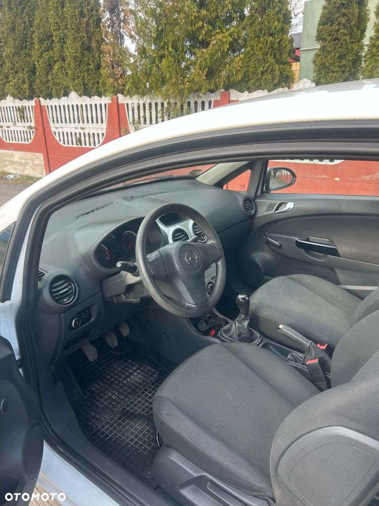 Opel Corsa 1.2 16V Enjoy - 18