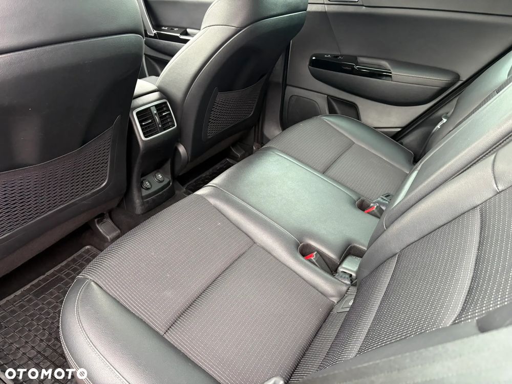 Kia Sportage 1.6 GDI L 2WD - 21